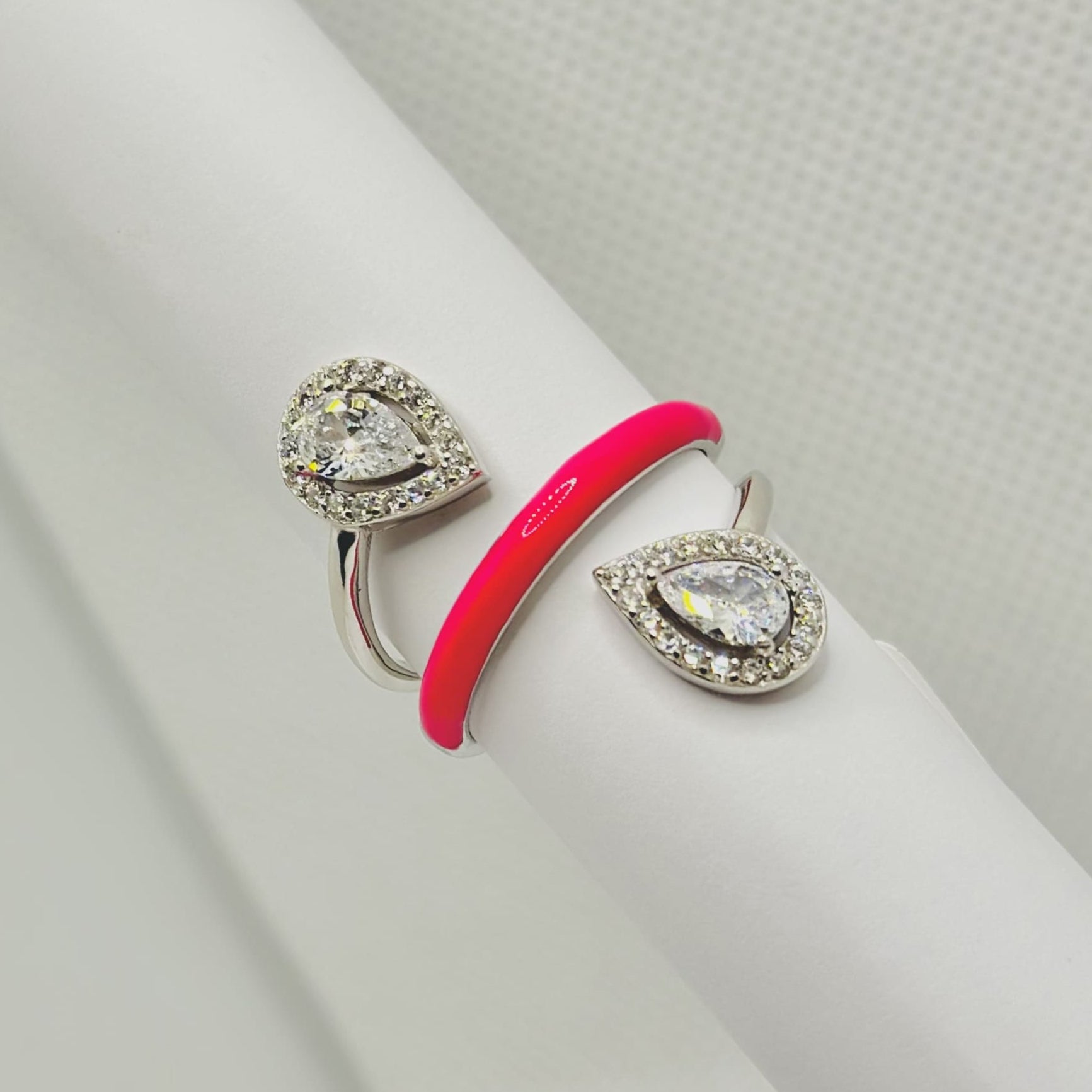 Enchanting Pink Bliss Ring - Luxevogue