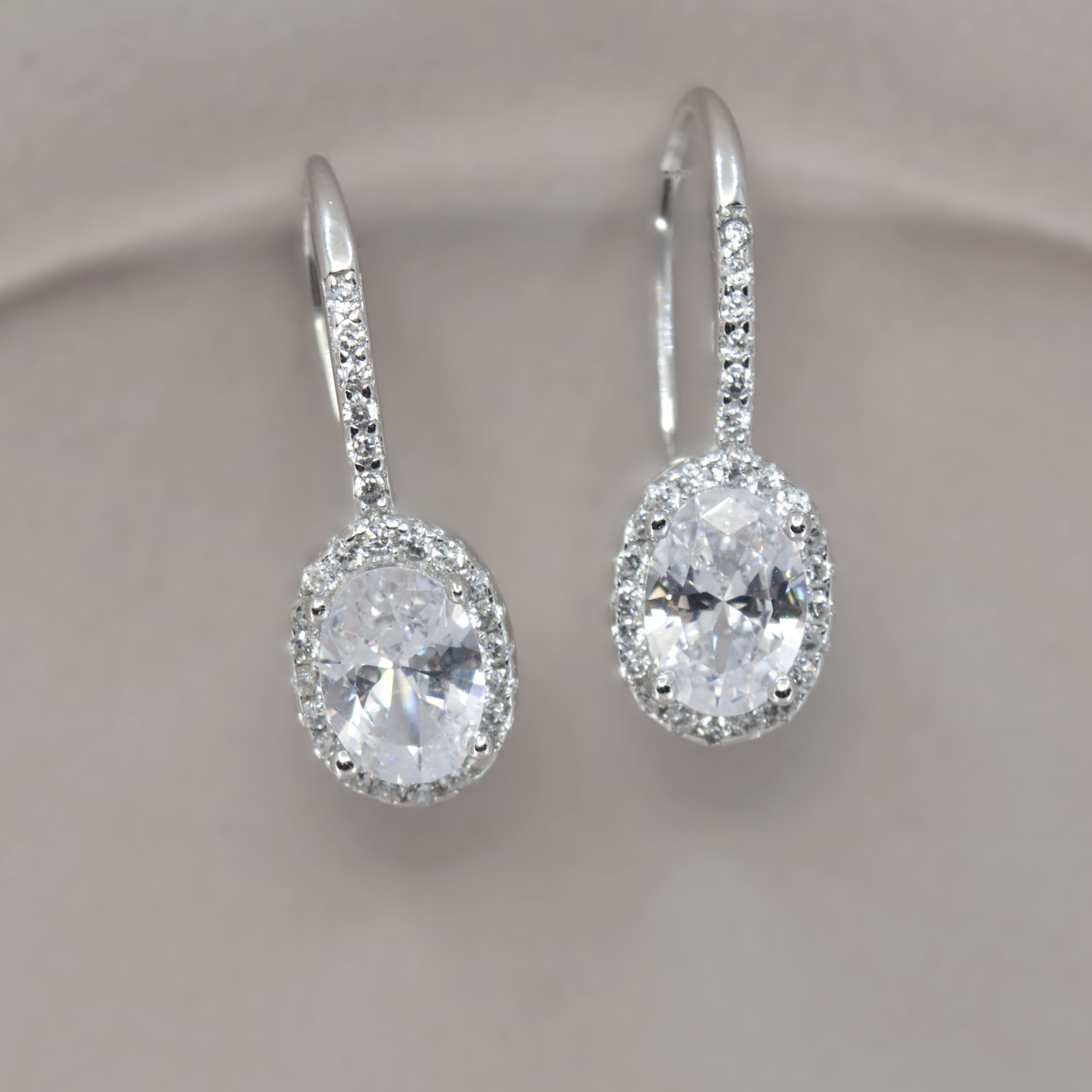 925 Sterling Silver Timeless Drop Earrings