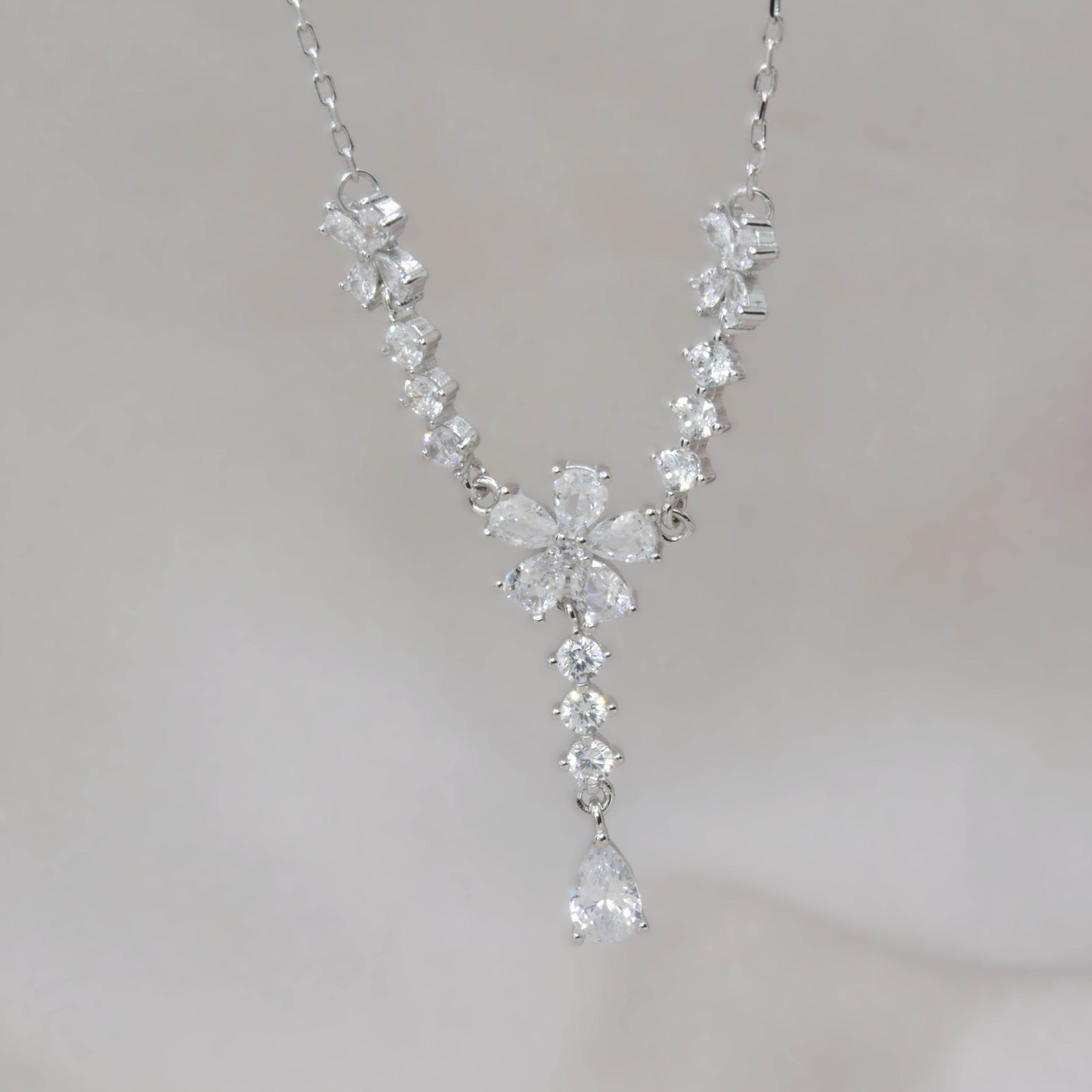 Elegant Floral Diamond Necklace for Women - 925 Silver Jewelry