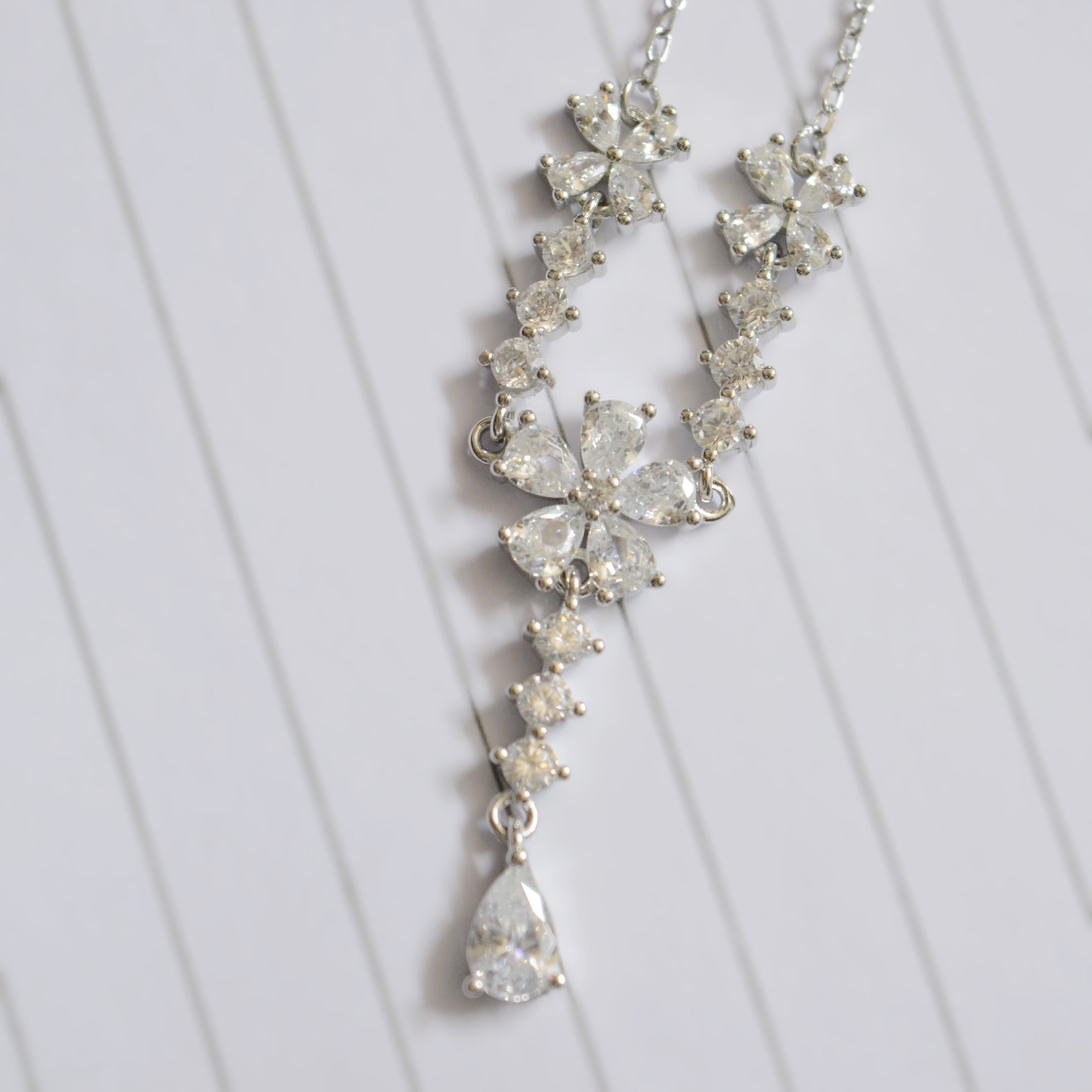 Elegant Floral Diamond Necklace for Women - 925 Silver Jewelry