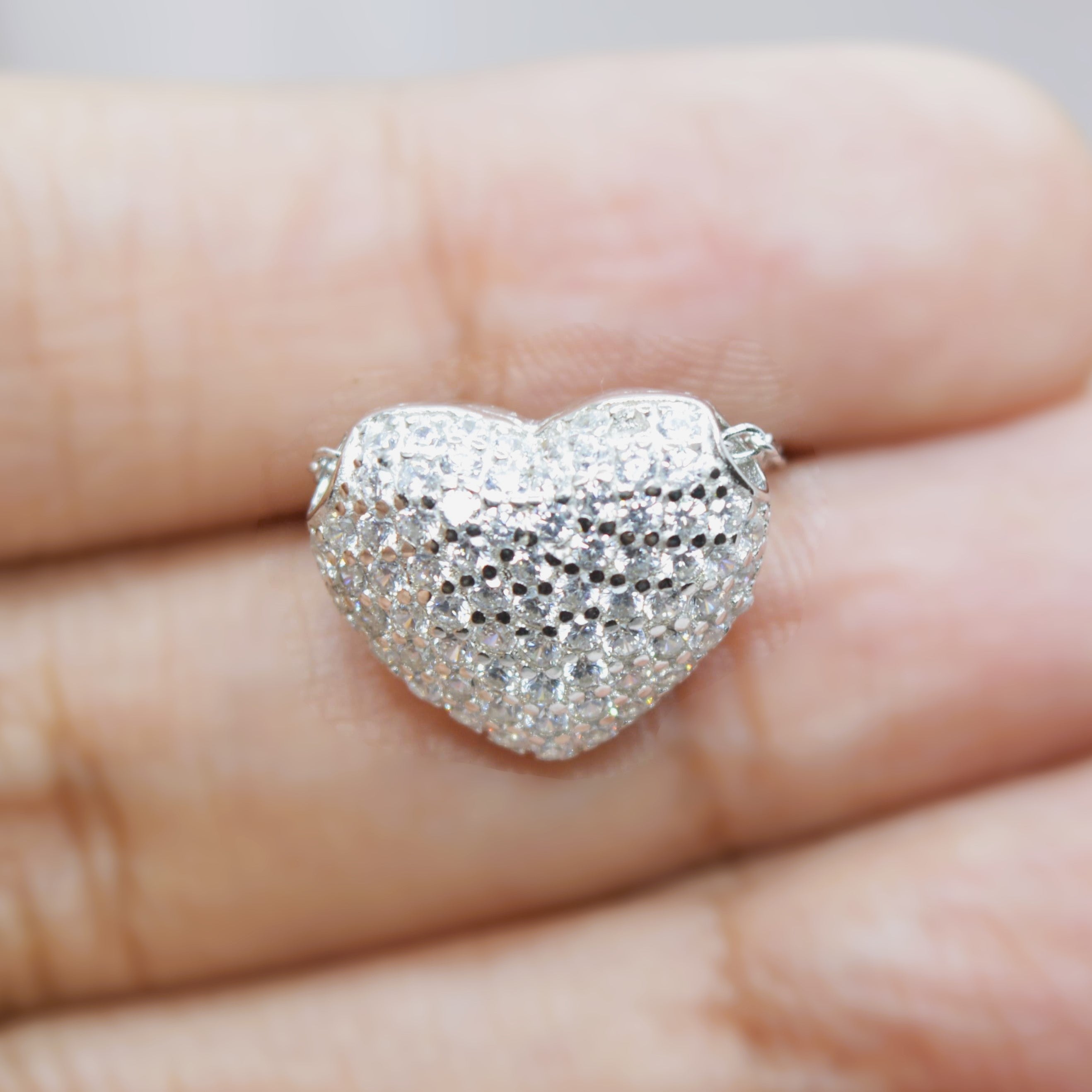 Romantic Heart-Shaped Diamond Like Necklace for Women - 925 Silver Jewelry