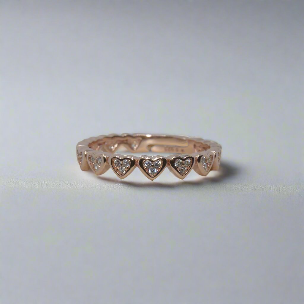 Shimmering Heart Band Ring