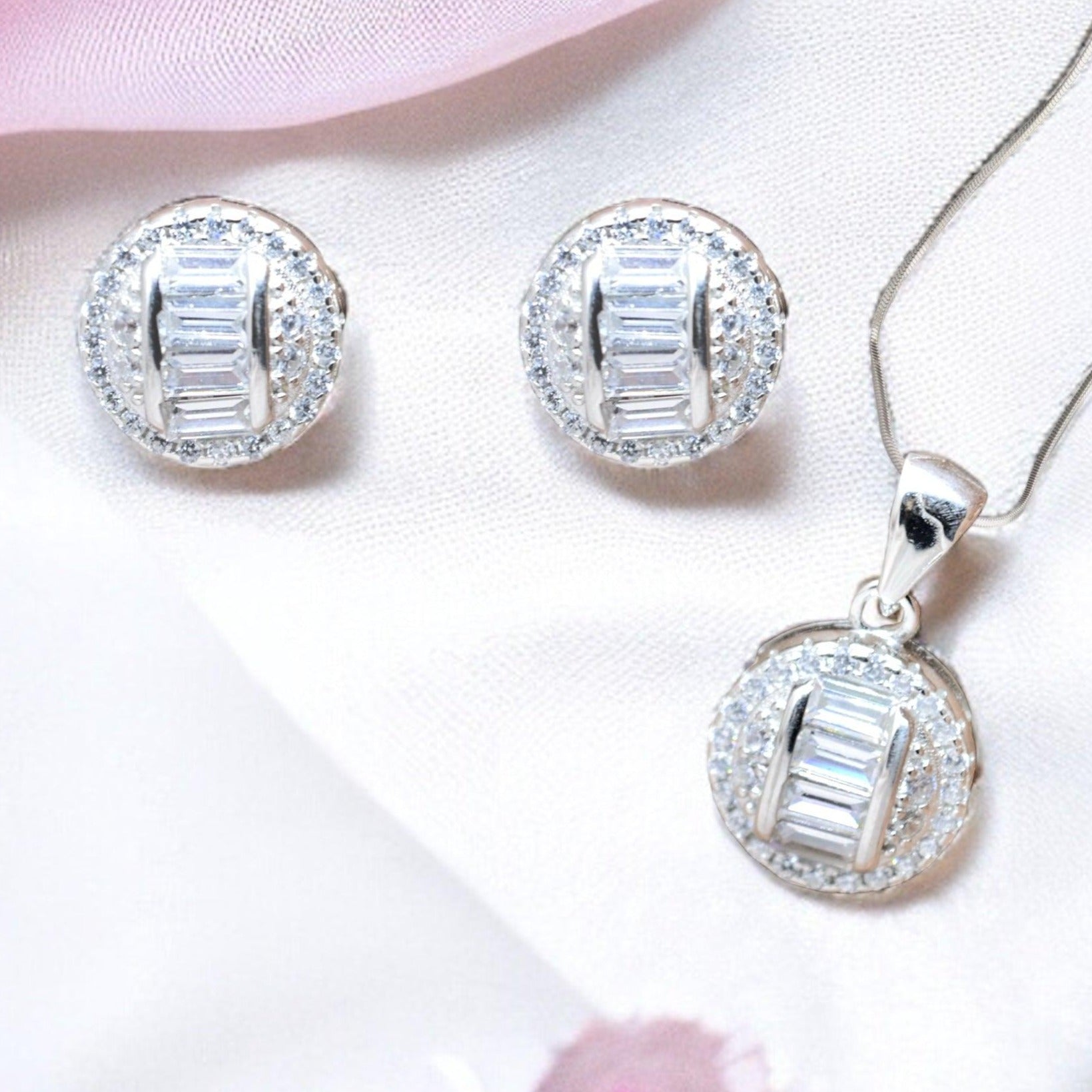 Chic Round Pendant Sets - Luxevogue