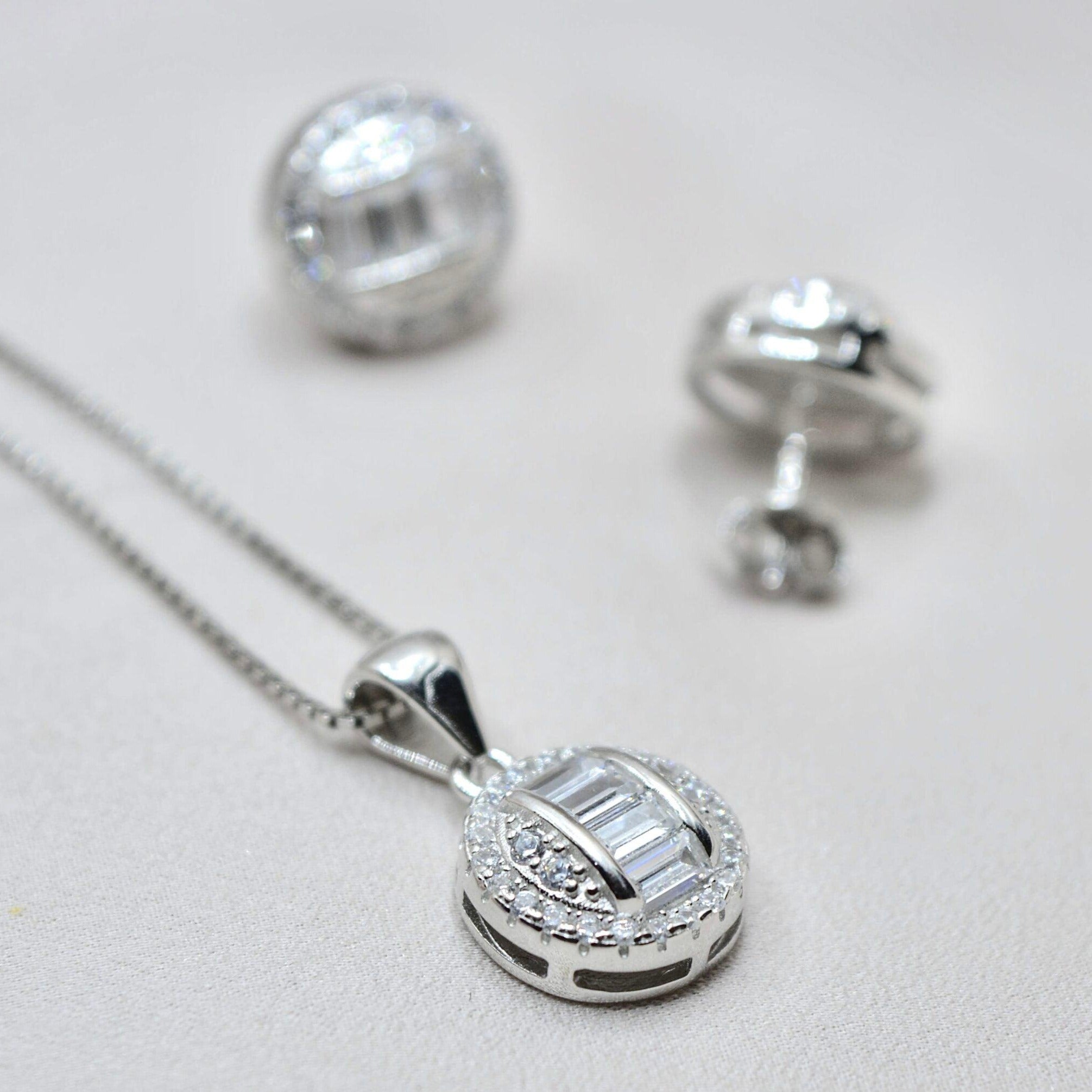 Chic Round Pendant Sets - Luxevogue