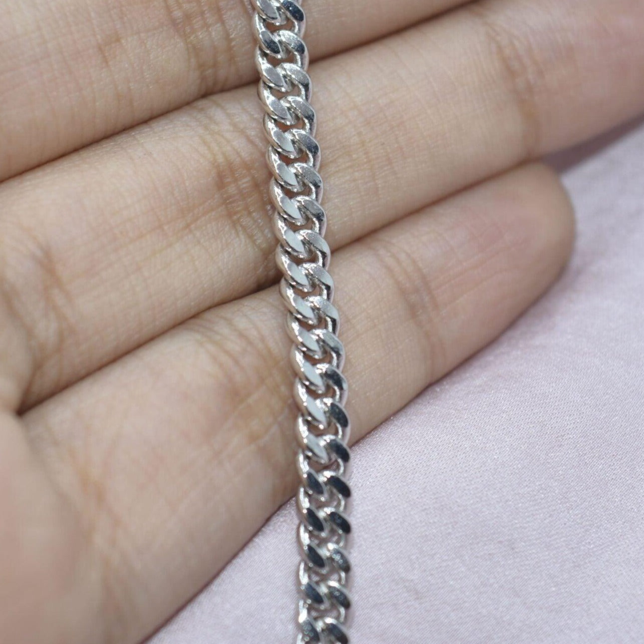 Curb Chain Men's Bracelet - Luxevogue