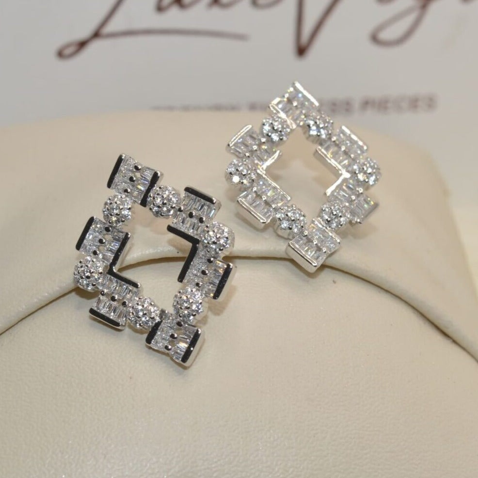 Dazzling Diamond Earrings - Luxevogue