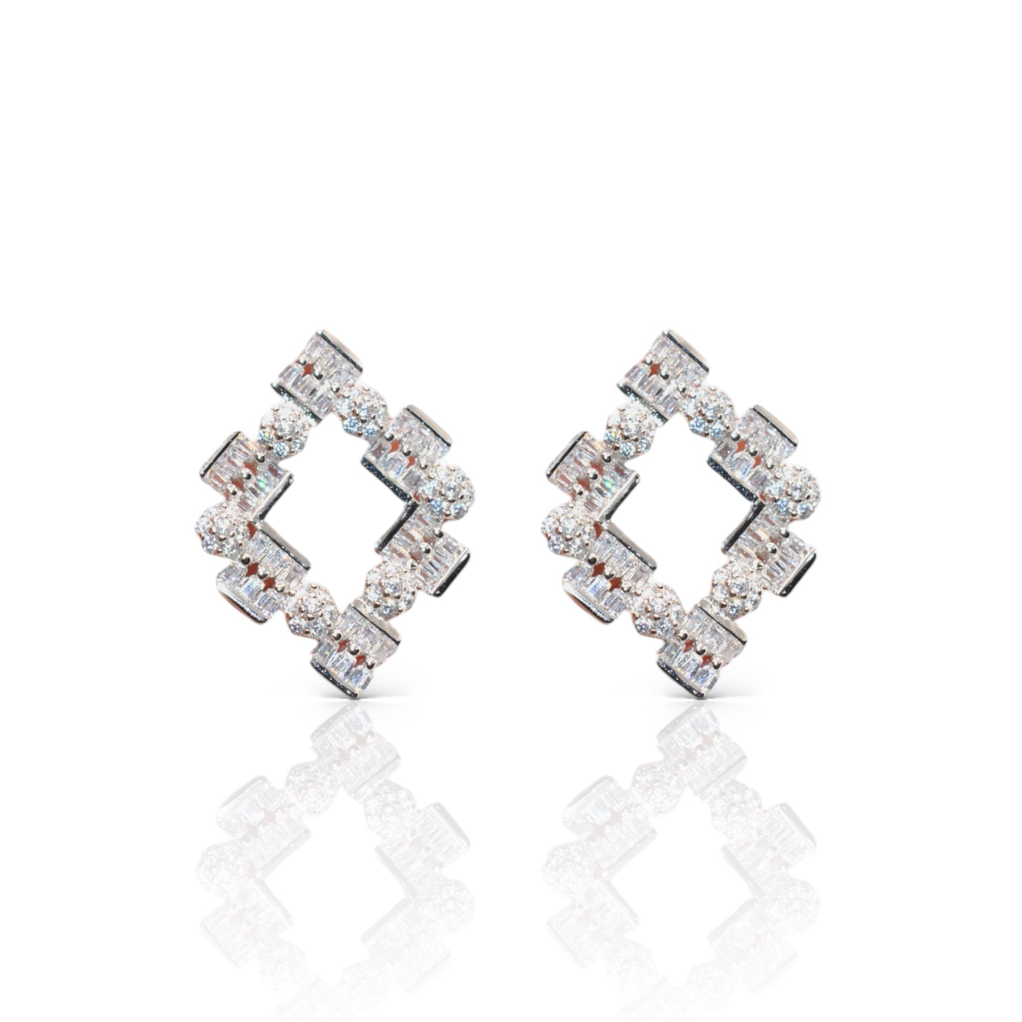 Dazzling Diamond Earrings - Luxevogue