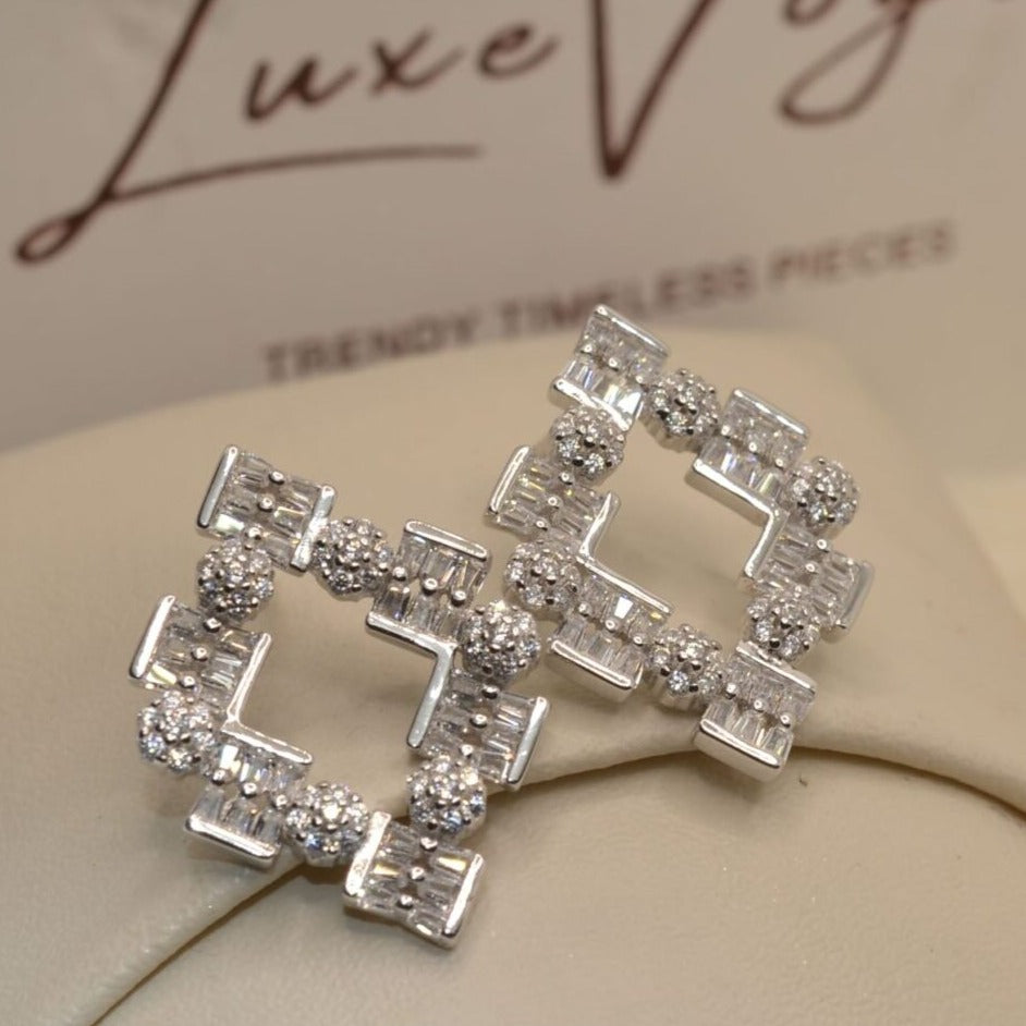 Dazzling Diamond Earrings - Luxevogue