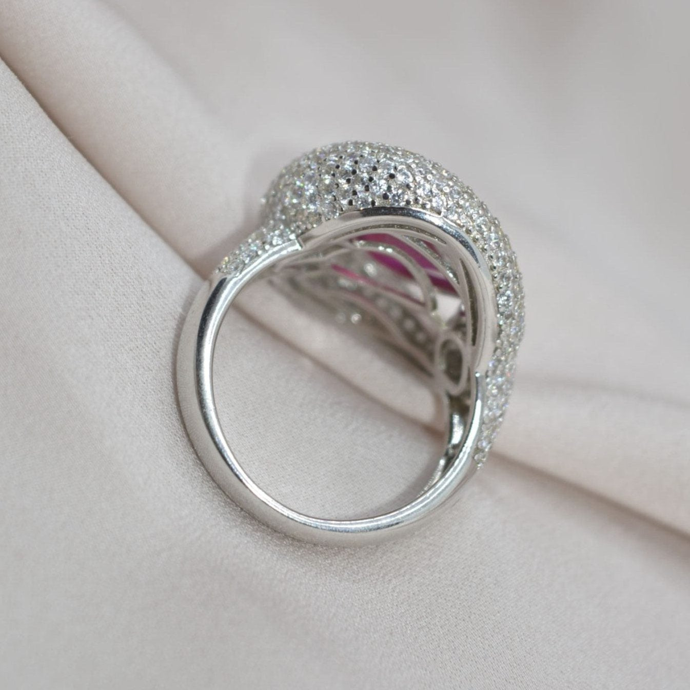 Pink Speldor Ring - Luxevogue