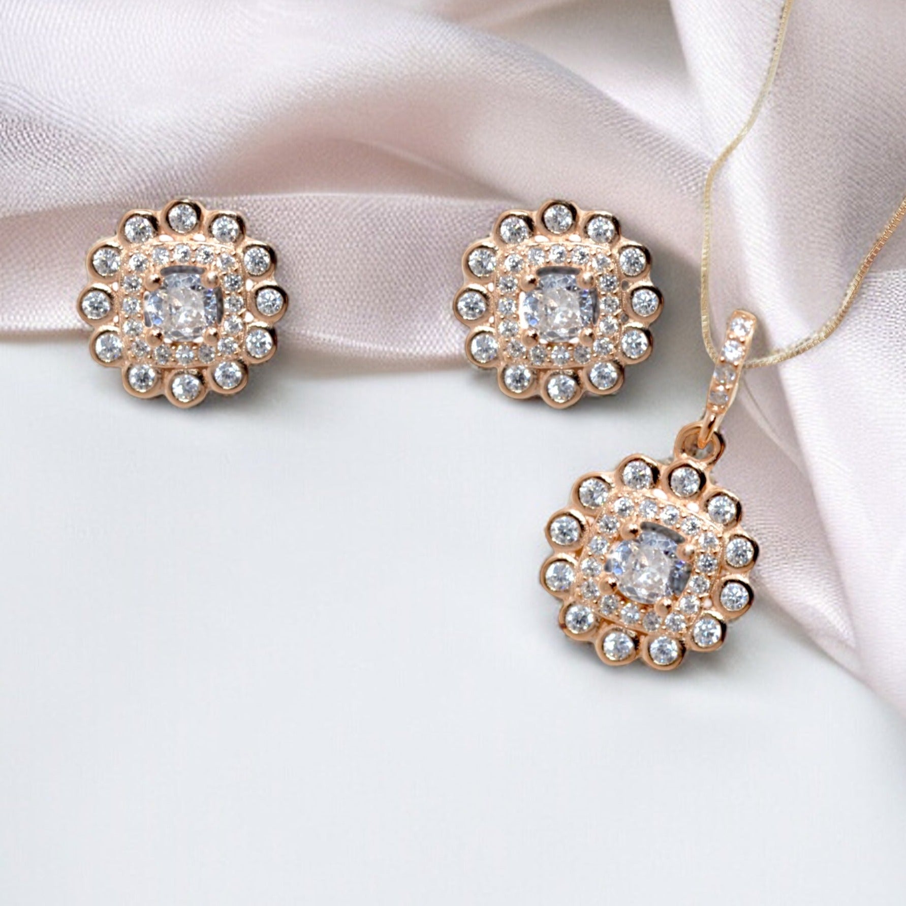 Rose Gold Blossomy Pendant Set - Luxevogue