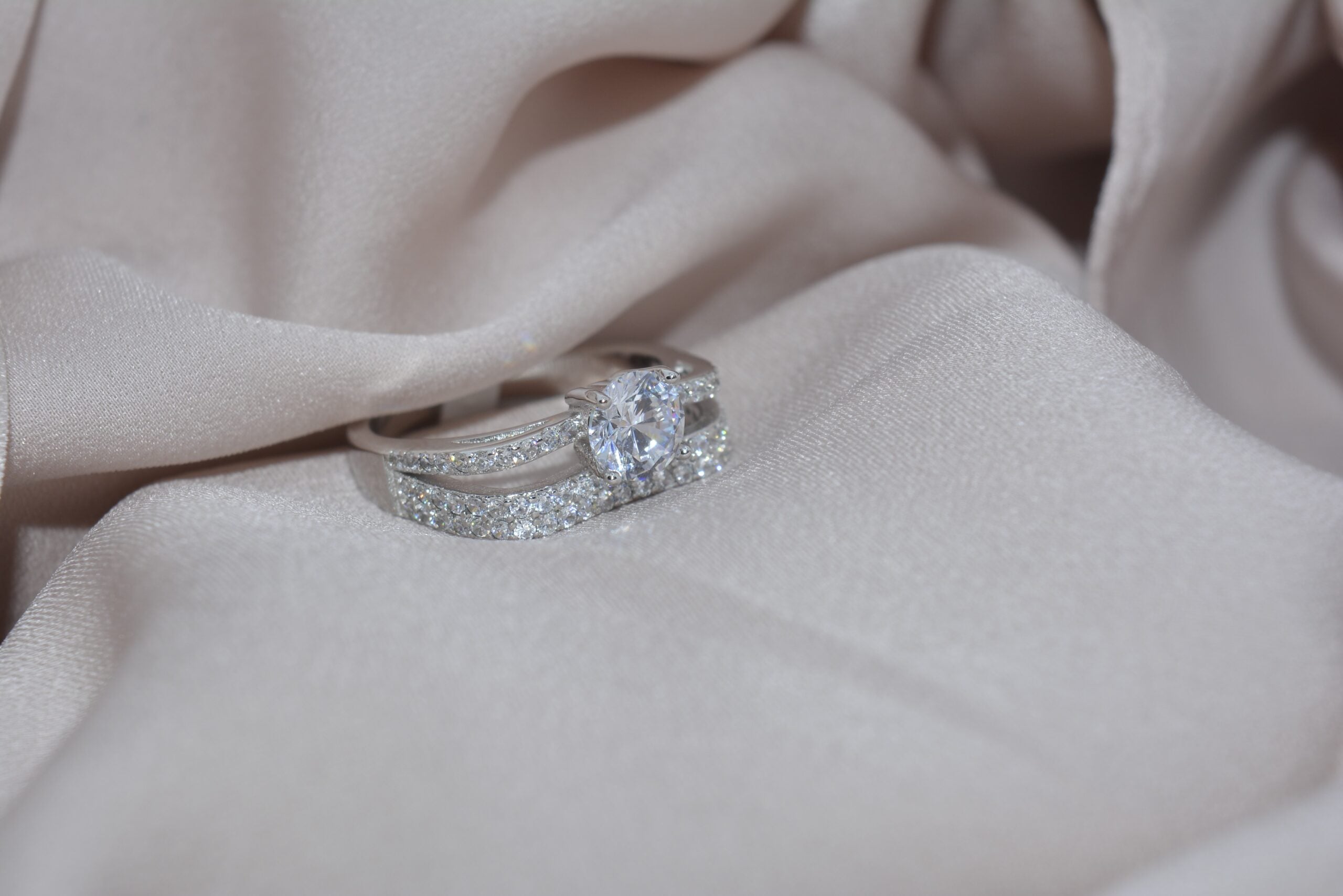 Silver Sparkle Ring - Luxevogue