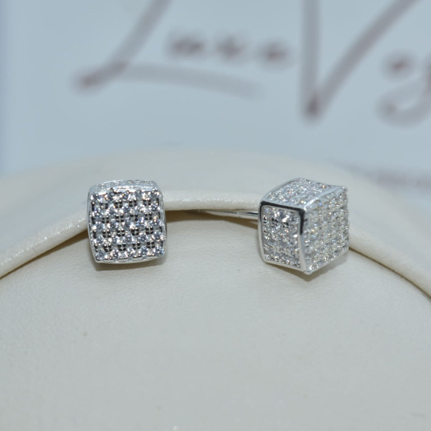 Square Chic Studs - Luxevogue