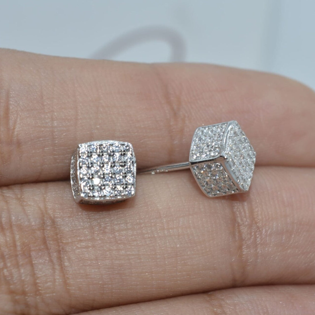 Square Chic Studs - Luxevogue