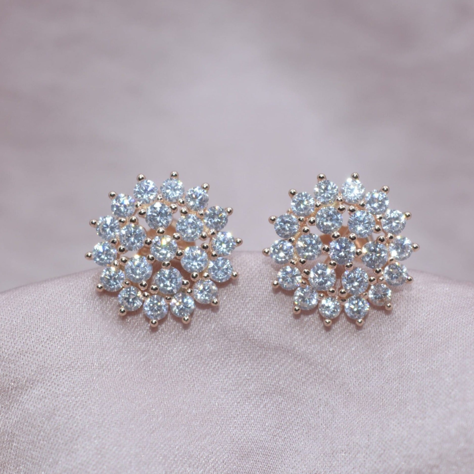 Timeless Elegance Earrings - Luxevogue